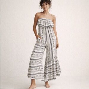 American Eagle Outfitters Patterned Strapless Wide Leg Ankle Crop Boho Romper S